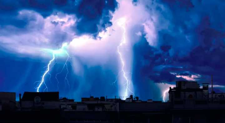 Las 11 regiones que serán azotadas con descargas eléctricas y fuertes vientos para fines de noviembre, según Senamhi