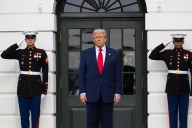 Trump insiste en que “está dispuesto” hablar con Venezuela