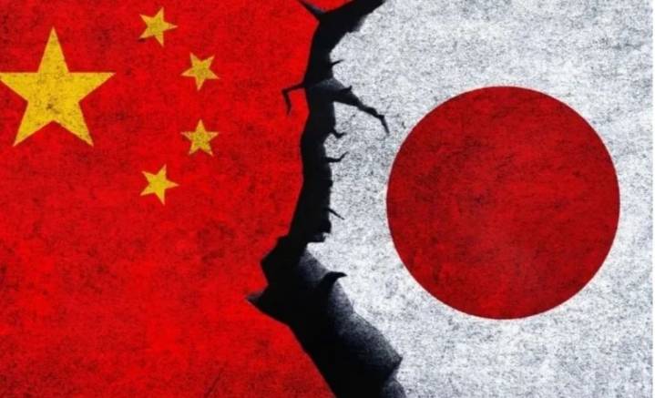 Embajada de China insta a sus ciudadanos a evitar viajar a Japón