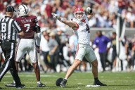 Dawgs, Longhorns peak prior to clash