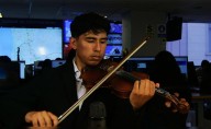 Ingresó a San Marcos por su papá y brilla como violinista a sus 22 años: "Quiero seguir tocando"