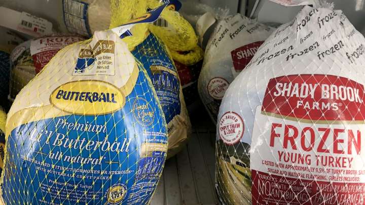 Hundreds of frozen turkeys meant for giveaway stolen in California