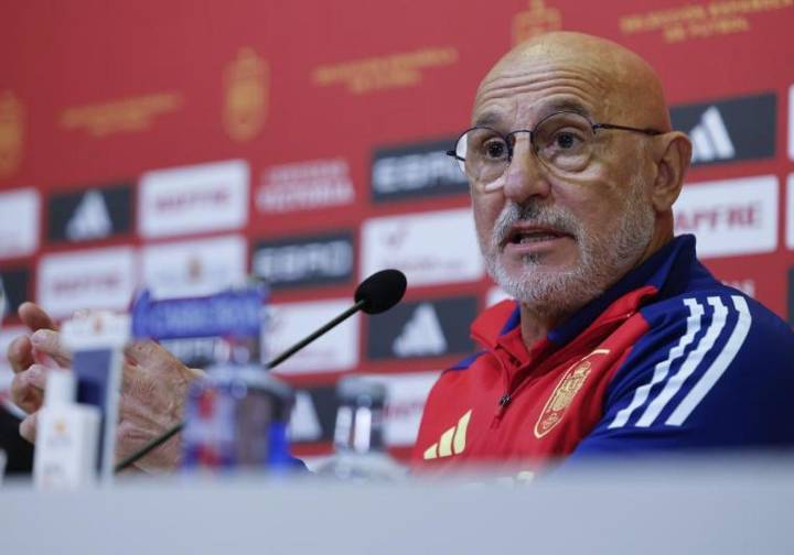 De la Fuente: «Morata es un jugador de futuro y entiende la situación»