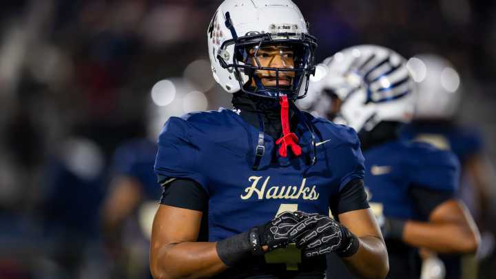 See best photos from Brownsburg vs Decatur Central in IHSAA football regionals