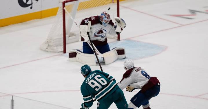 Kurashev scores 1:48 into OT, Sharks beat Avalanche 3