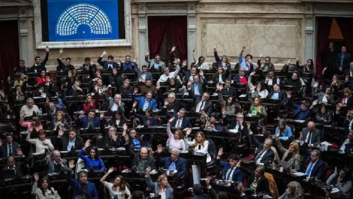 Convocarán a extraordinarias para tratar el Presupuesto entre el 10 y 31 de diciembre