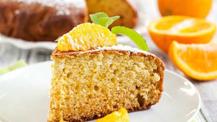 ¿Cómo hacer torta de naranja vegana y sin azúcar que quede rica?