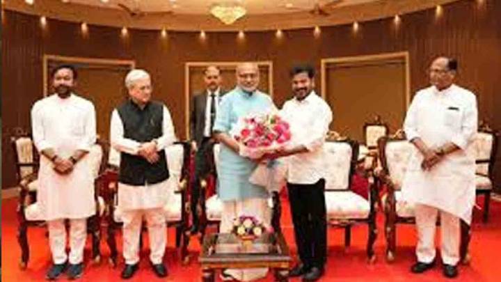Vice President’s Hyderabad Visit: Radhakrishnan Meets Governor, CM