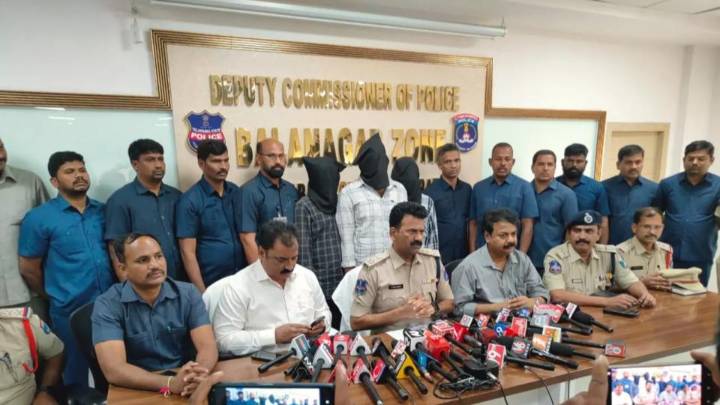 Three held for murder of auto driver in Jagadgirigutta