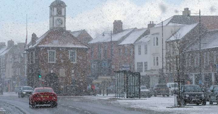 Snow, ice and lightning strikes: Teesside forecast as weather warning comes into force