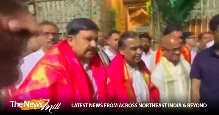 Andhra Pradesh: Reliance Industries Chairman Mukesh Ambani offers prayers at Tirumala temple