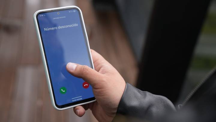 Alerta: Estafadores usan llamadas desde este indicativo para engañar en Navidad
