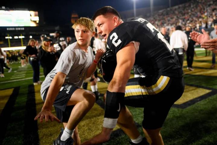 Vanderbilt beats Auburn to keep College Football Playoff hopes alive