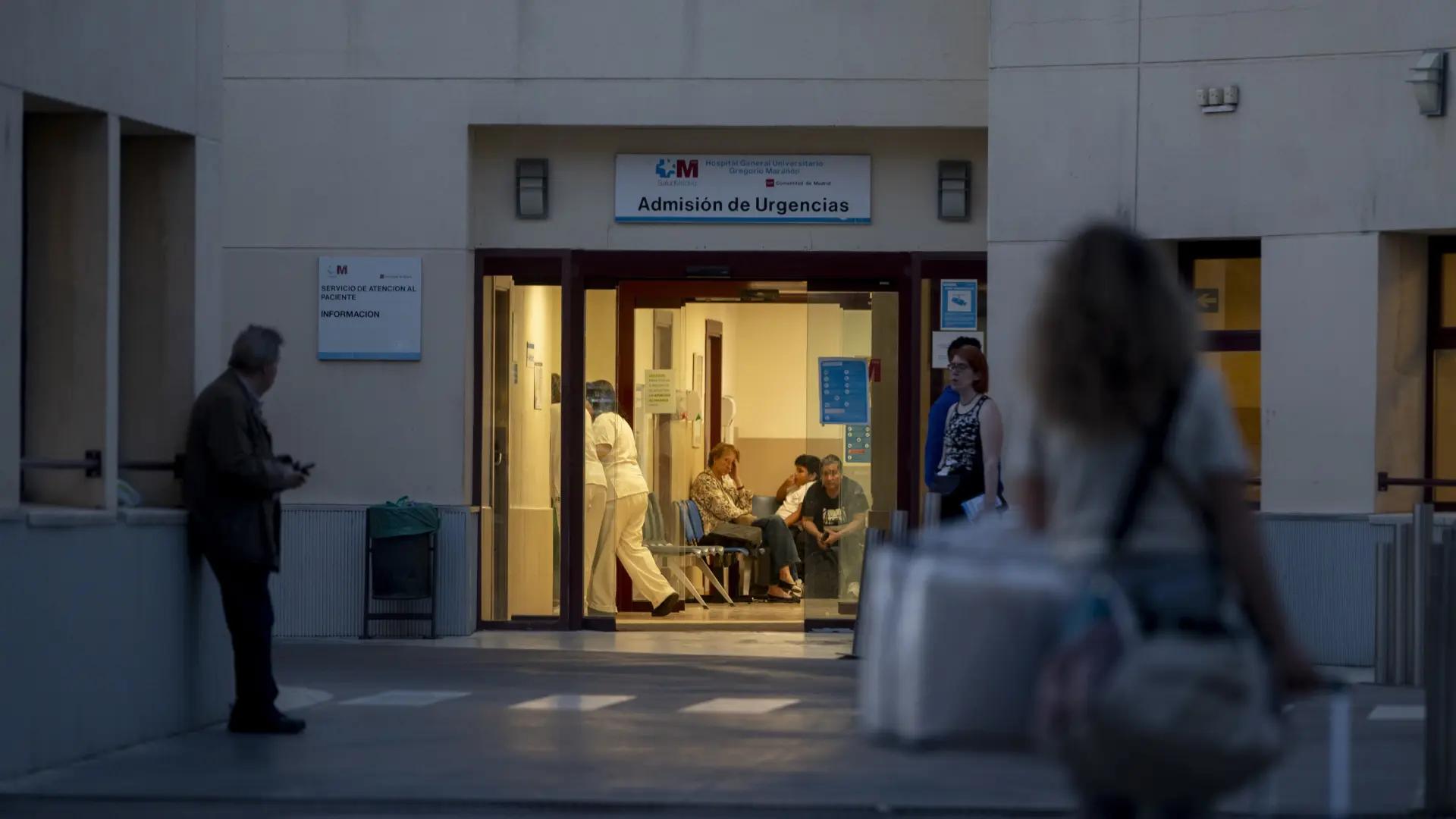 Las Urgencias madrileñas se reforzarán este invierno con interinos para conservar las plantillas todo el año