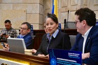 Sonia Bernal lidera el mayor diálogo nacional sobre IA y pide reglas claras para proteger la democracia en Colombia