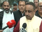 BJP MP Khandelwal visits Delhi blast victims