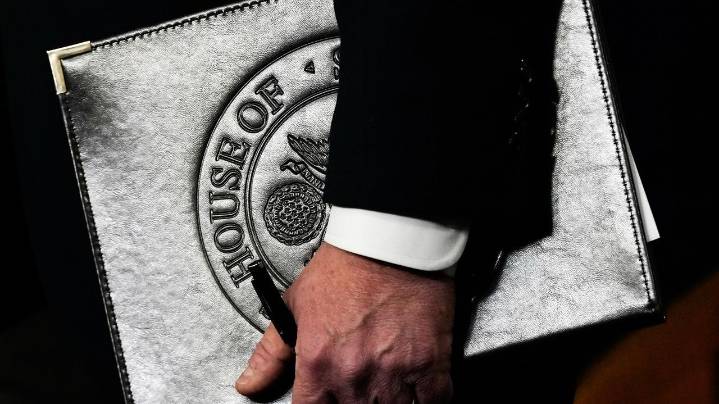 House gets back to work and quickly falls into a cycle of punishing its own