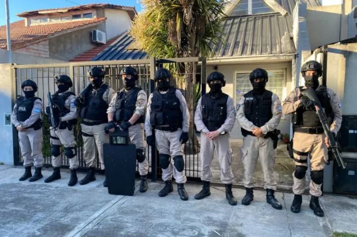 Una mujer siria, un tunecino, un marroquí y un argentino, detenidos por facilitar la inmigración ilegal desde Medio Oriente