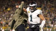 Eagles poke fun at Packers, topping NFL Week 10 trolls