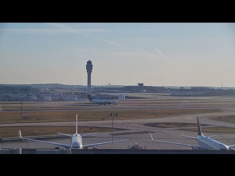 FAA reducing air traffic by 10% across 40 major markets