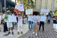 Marcha por la paz congrega a decenas en Puerto Vallarta