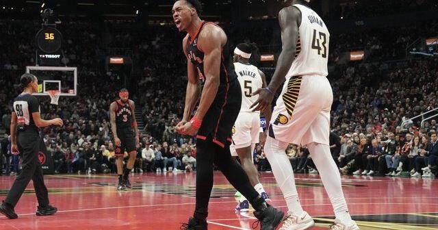 Ingram's last-second shot keeps Raptors' streak alive with 97