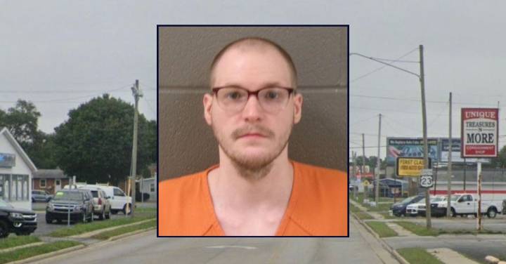 Dad admits to killing infant son to death after telling 911 'I don't know what's wrong'