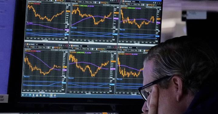 Stock markets today: U.S. stocks drop as AI superstars weaken