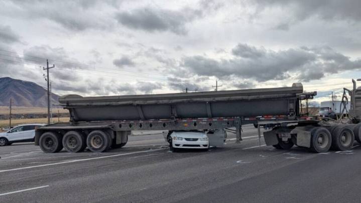 One person in critical condition after crash on Hwy 36 in Tooele County