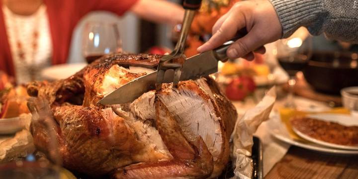 Free Thanksgiving dinner happening at the Newman Center in Carbondale