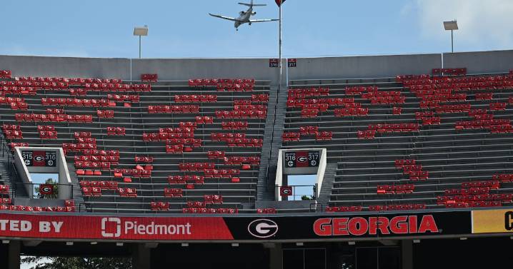Athens airport nears capacity before UGA-Texas game, flights to be rerouted