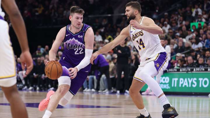 Deandre Ayton’s injury makes room for Lakers unsung hero Austin Reaves loves to ‘mess with’