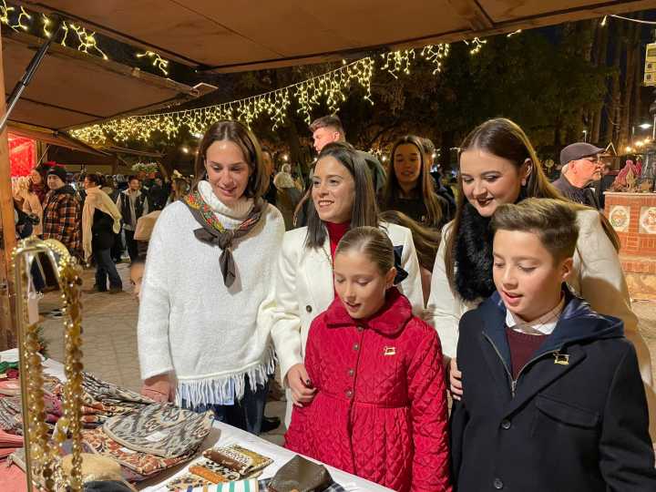 El Mercadillo Navideño da inicio a la época más mágica del año en el Grau