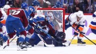Avalanche cool off Islanders, extend point streak to 10