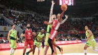 El Casademont pierde ante el Unicaja a base de triples