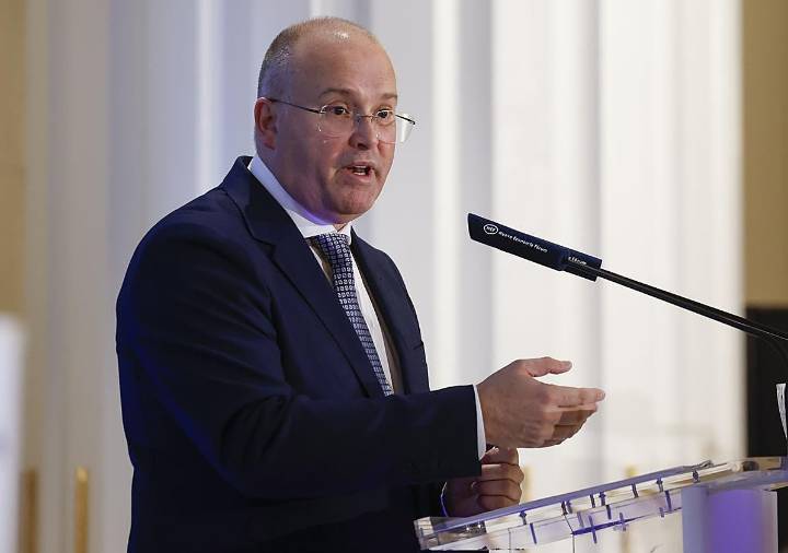 Feijóo anunciará «muy rápido» quién será el sucesor de Mazón