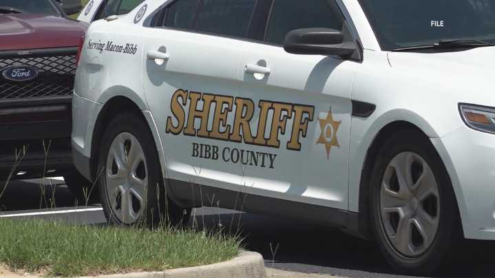 Man charged after breaking into multiple downtown Macon businesses, BSO says