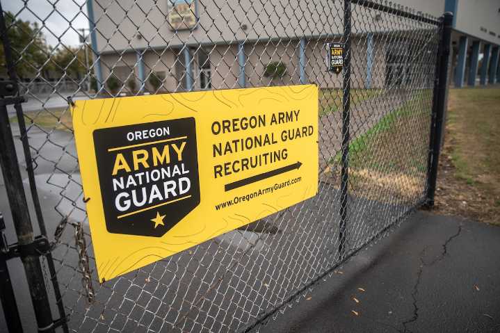 Appeals court temporarily allows continued federal control of Oregon National Guard