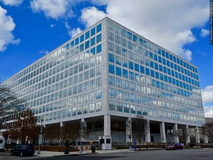 FAA lifts emergency order that slashed flights at 40 major U.S. airports