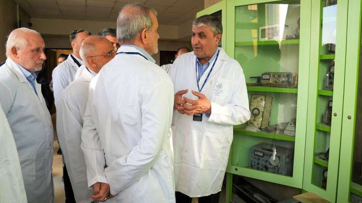 Iran to build 8 nuclear plants with Russia's help; dismisses weapons concern