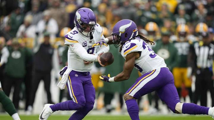 Vikings’ Aaron Jones knows JJ McCarthy haters will one day regret their stance on QB