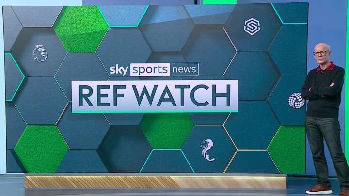Ref Watch LIVE! Nottingham Forest vs Man Utd and Tottenham vs Chelsea analysed as Dermot Gallagher reviews Premier League incidents