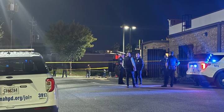 Argument leads to shooting in the 1900 block of East Victory Dr., one woman seriously injured