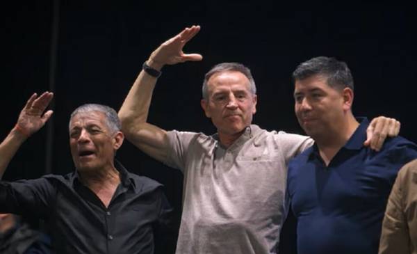 El nuevo triunvirato de la CGT busca "unidad" y establecer una agenda sobre la reforma laboral del Gobierno