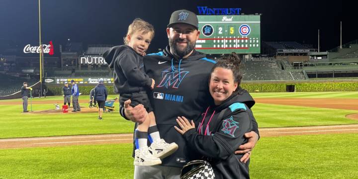 Derek Shomon closer to family as White Sox hitting coach