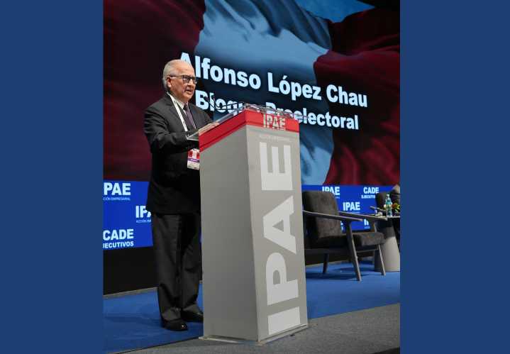 Alfonso López Chau a los empresarios en CADE: “El silencio también toma partido”