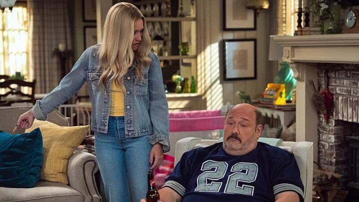 Georgie & Mandy's First Marriage - Episode 2.08 - Bitin', Spankin' and a Load of Yankee Psychobabble