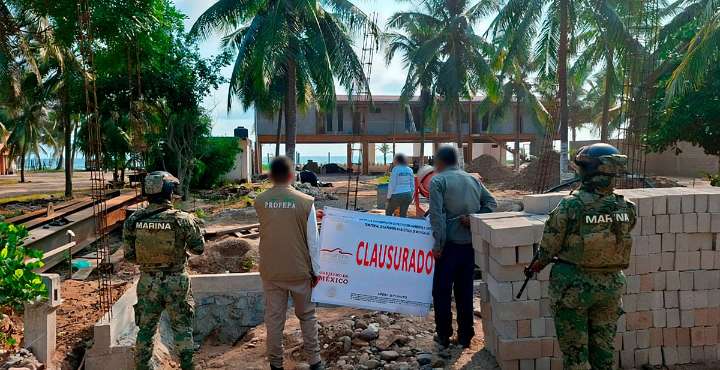 Clausuran siete obras en playas de Michoacán por daños a ecosistemas costeros