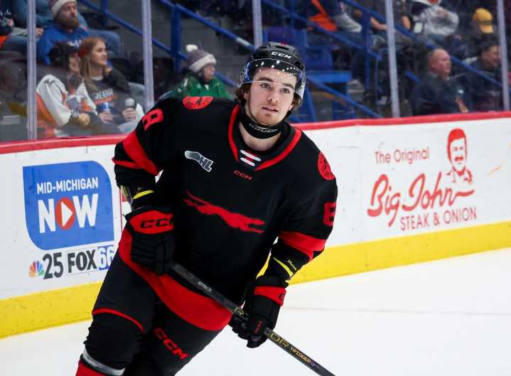 Soo Greyhounds' Brodie McConnell-Barker makes season debut after battling mono