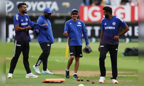 Bumrah picks five wickets as India bundle out South Africa for 159 in the first innings